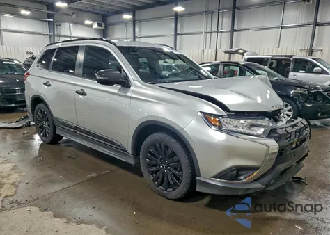 2020 Mitsubishi Outlander Se из США, поврежденный, VIN JA4AZ3A31LZ007618